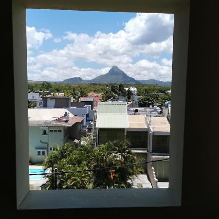 Rayon Vert Bleuphorie Beach Apartment Flic-en-Flacq Extérieur photo