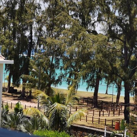 Rayon Vert Bleuphorie Beach Apartment Flic-en-Flacq Extérieur photo