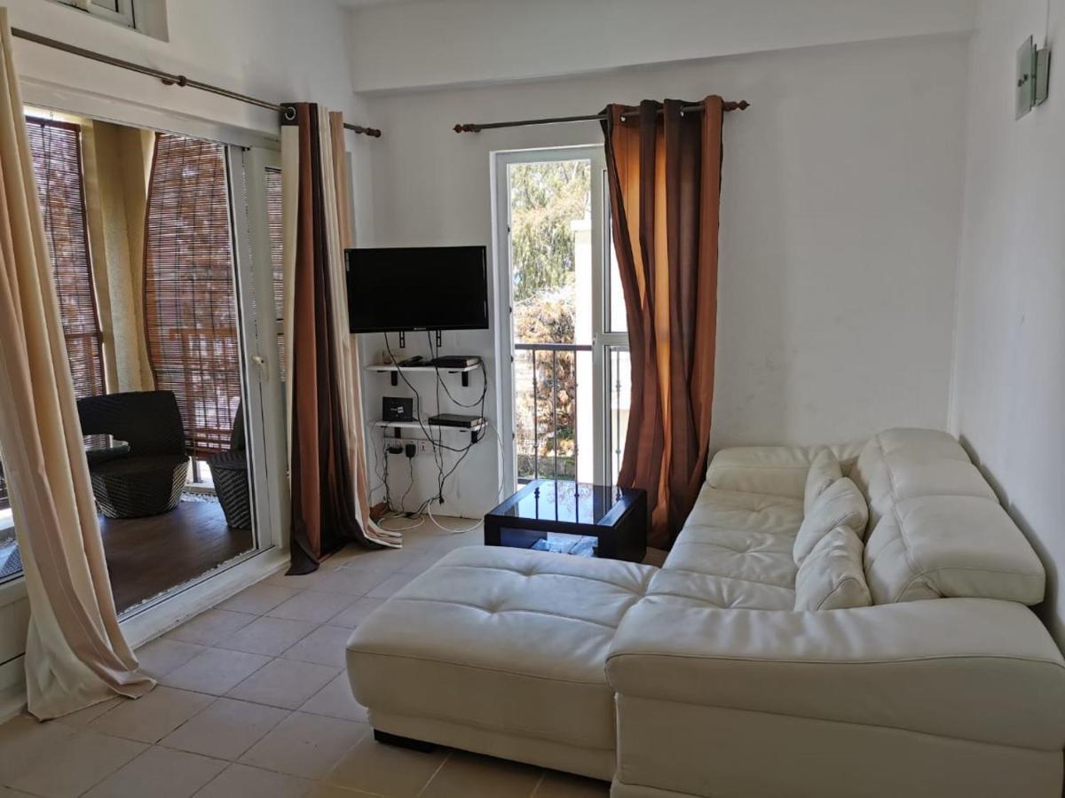 Rayon Vert Bleuphorie Beach Apartment Flic-en-Flacq Extérieur photo