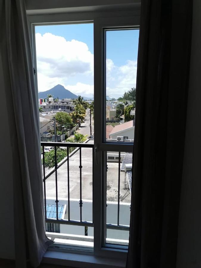 Rayon Vert Bleuphorie Beach Apartment Flic-en-Flacq Extérieur photo