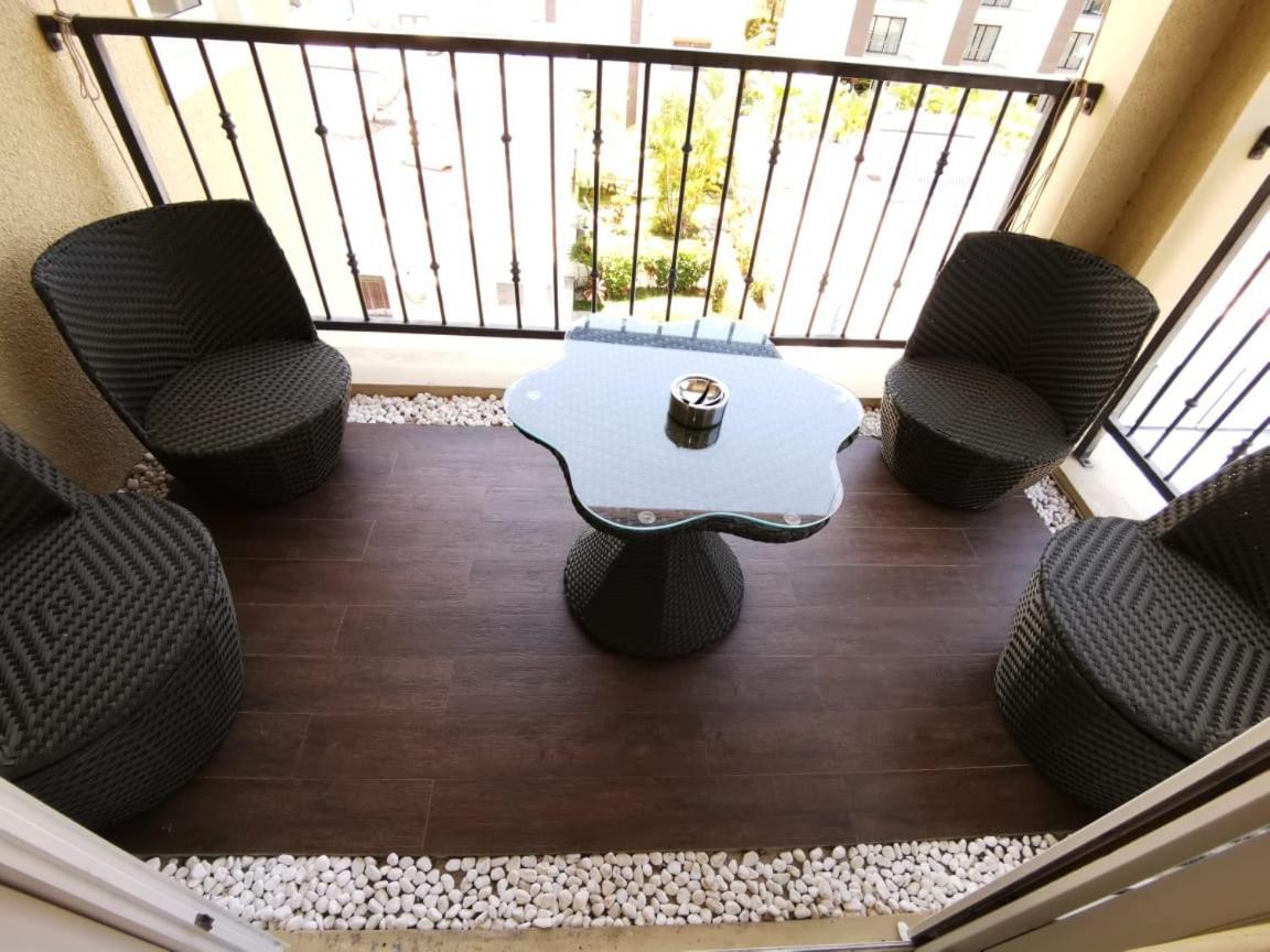 Rayon Vert Bleuphorie Beach Apartment Flic-en-Flacq Extérieur photo