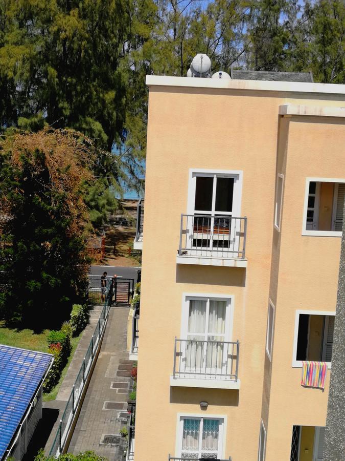 Rayon Vert Bleuphorie Beach Apartment Flic-en-Flacq Extérieur photo