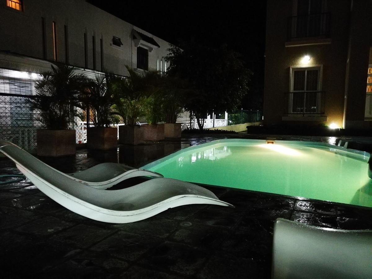 Rayon Vert Bleuphorie Beach Apartment Flic-en-Flacq Extérieur photo